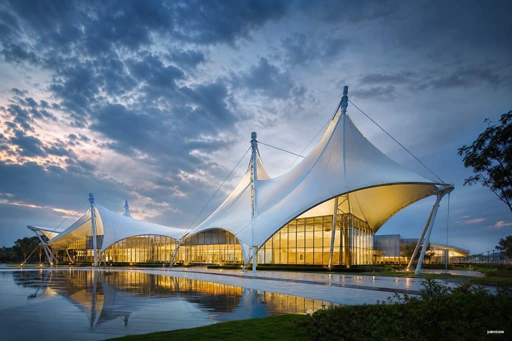 Maximizing ROI with Energy Efficient Building Solutions - featured image