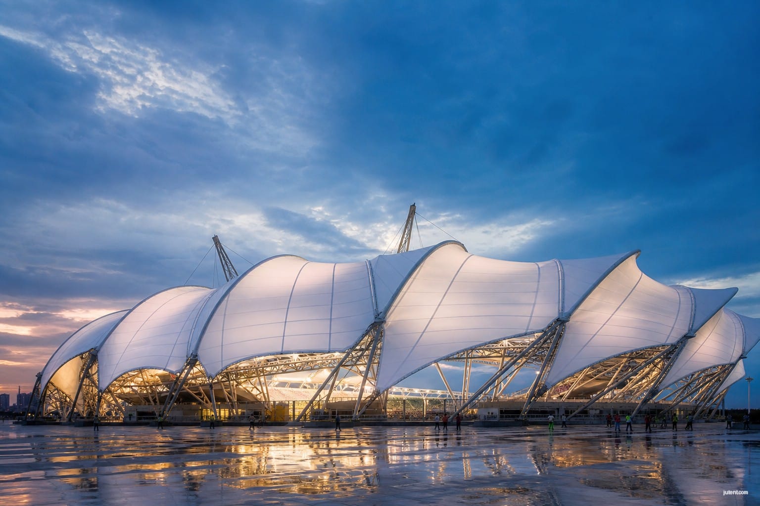 Engineering the Modern Arena: Why Stadiums Depend on Fabric Tensile Structures - featured image