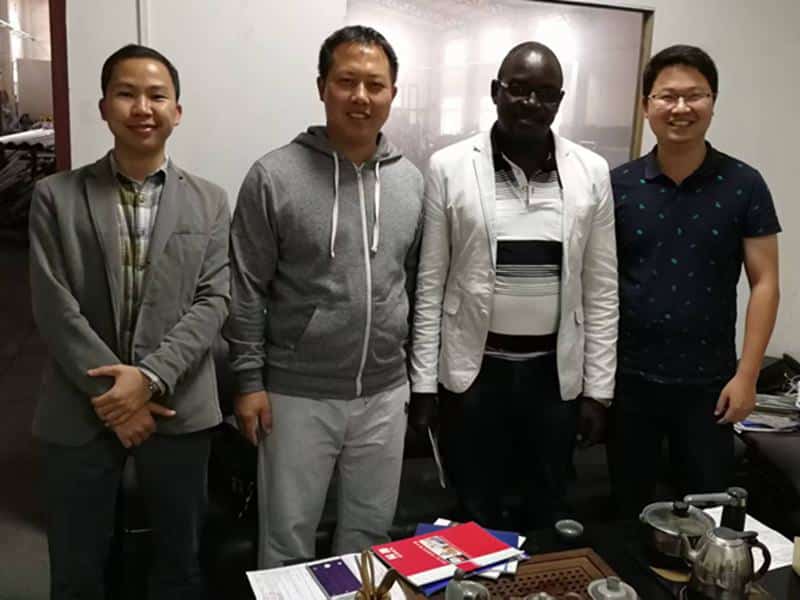 Jutent team with international client