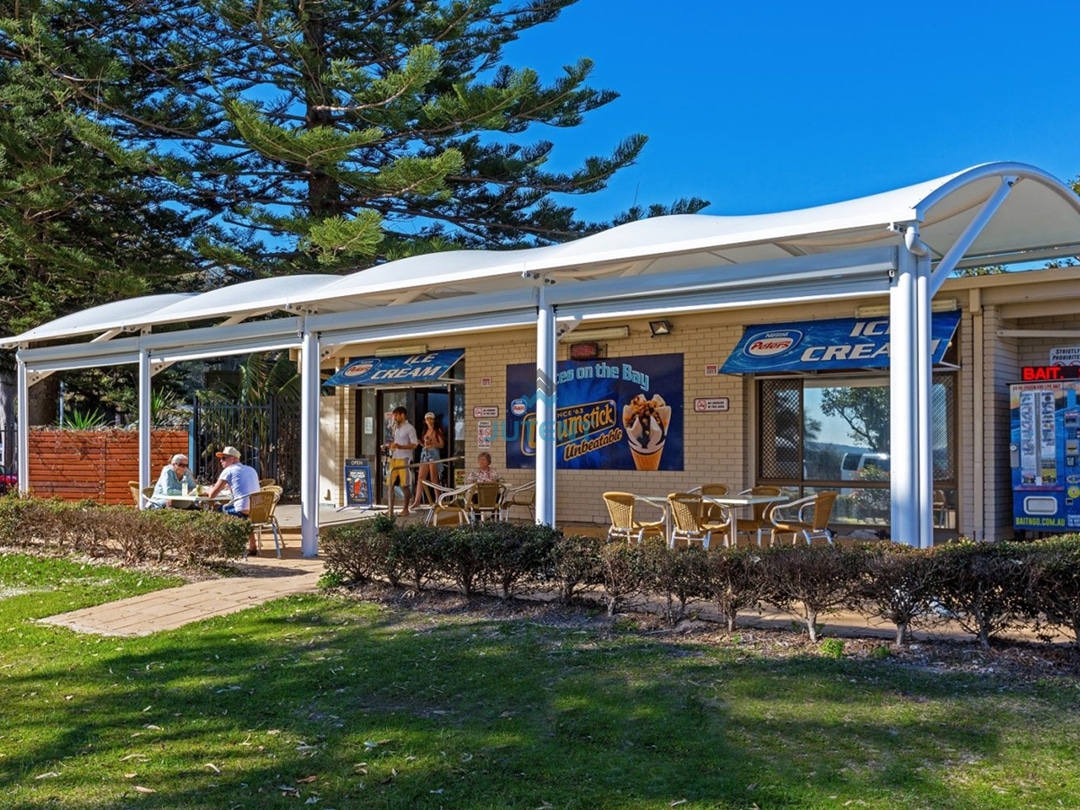 Semi-Open Spaces Tensile Membrane Canopies 2 semi-open dining area tensile canopy; outdoor fabric canopy commercial space