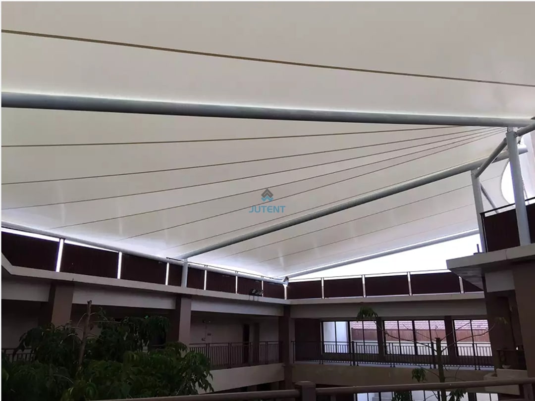 Street Atrium Spaces 13