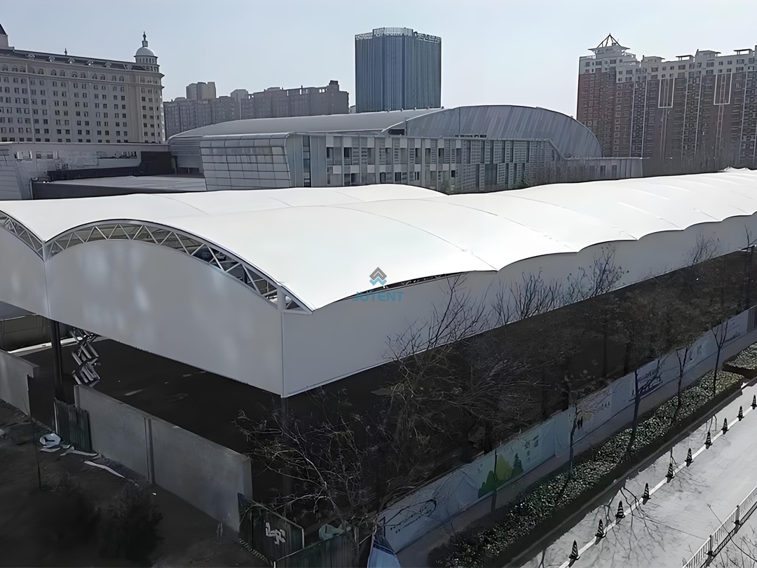 Tennis court canopy C4